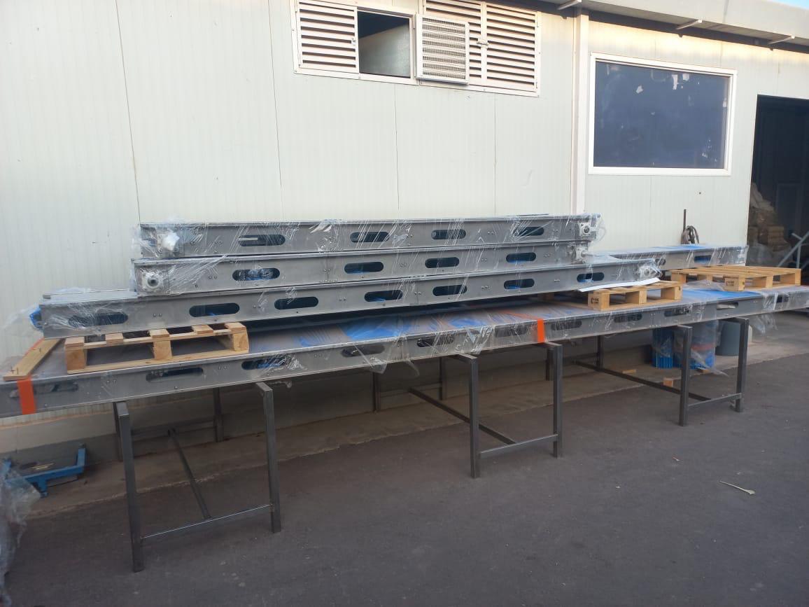 Convoyeur courbe à chaîne modulaire