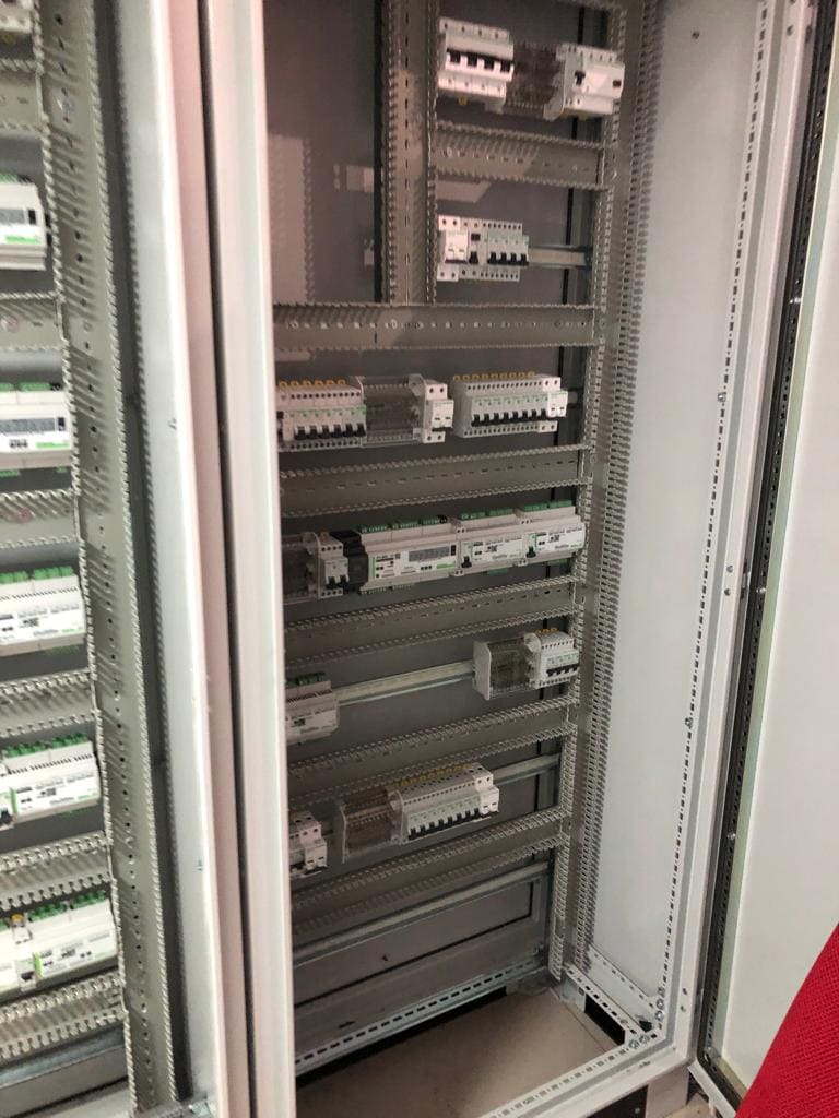 Réparation et maintenance d'équipements de fitness et machines de salle de sport