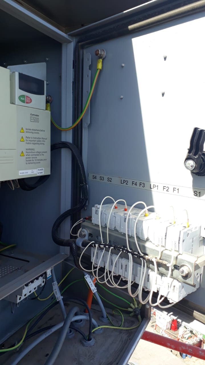 Réparation et maintenance d'équipements de fitness et machines de salle de sport